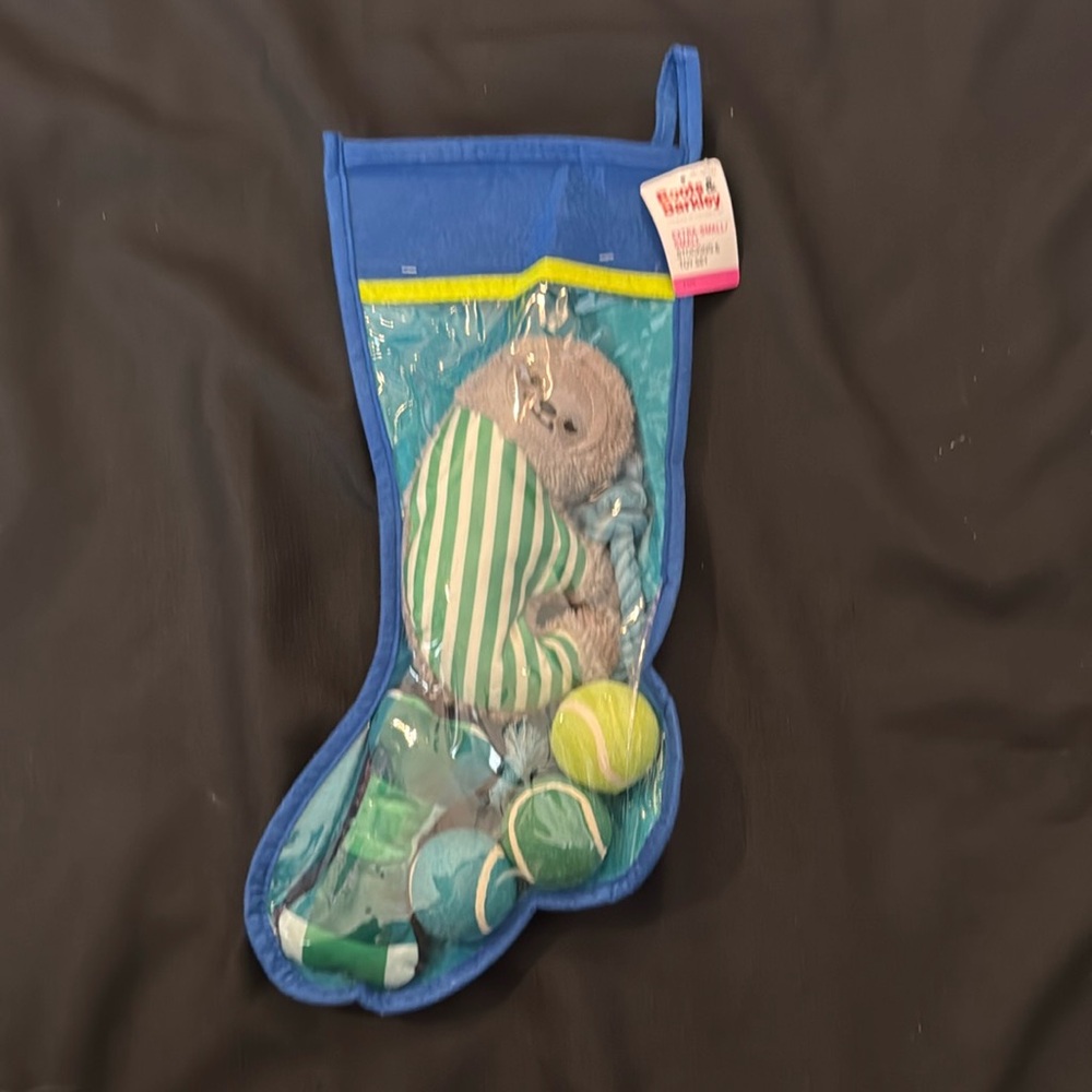 1 NEW Boots & Barkley Blue and Yellow Pet Stocking Set